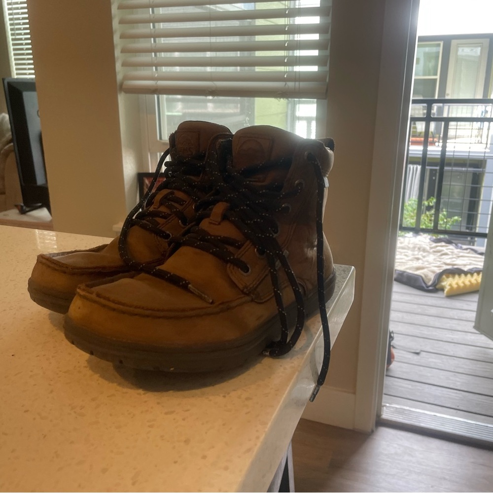 Lems Boulder boot- hiking or handy work. Waterproof
